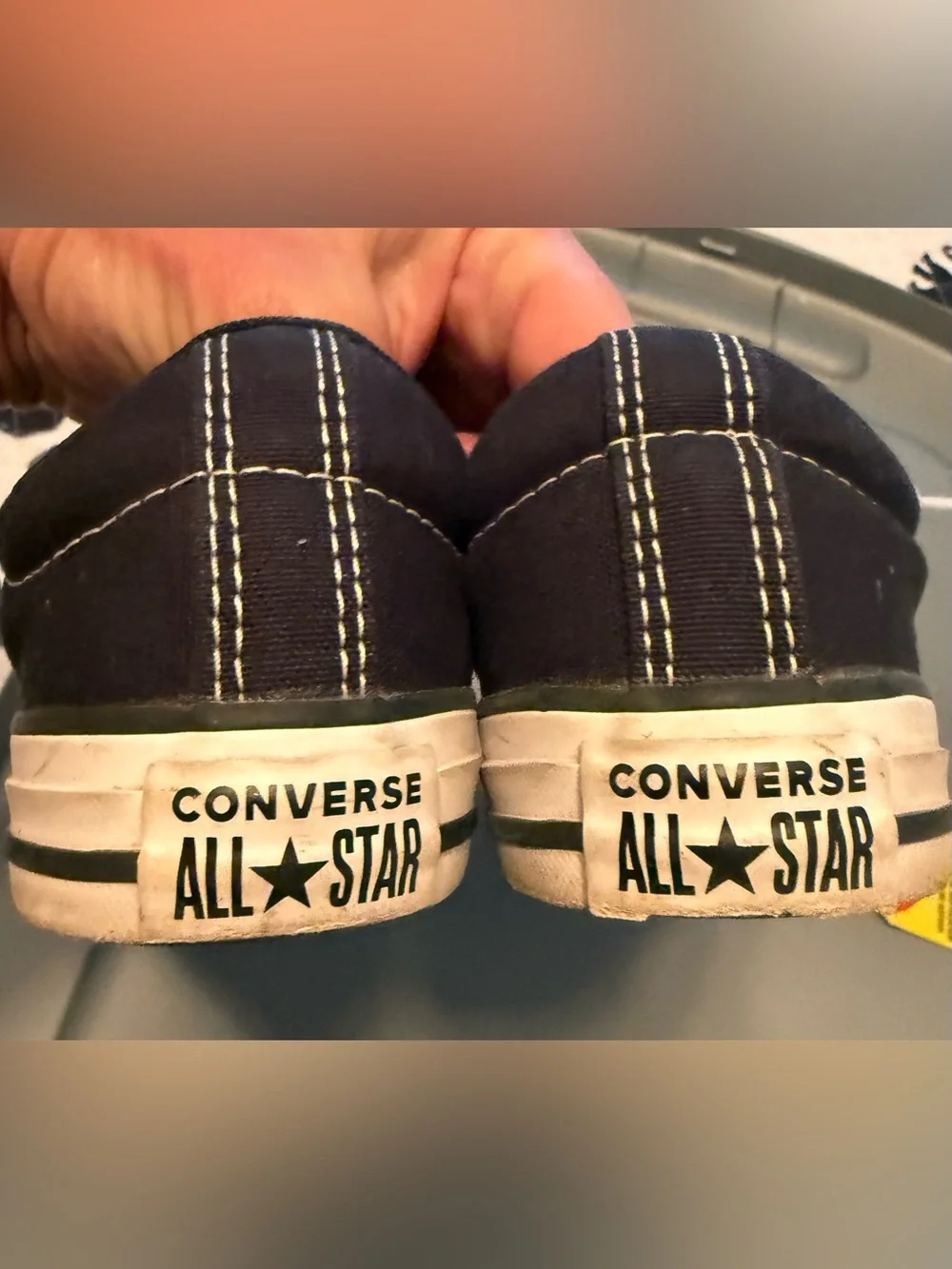 Converse All Stars Sneakers Boy or Girl Shoes Kid Size 1, Black with White, GUC